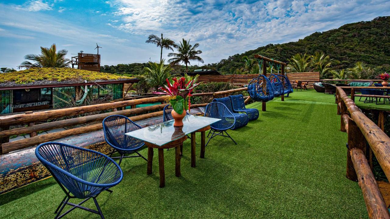 Grajagan Surf Resort Ilha do Mel Exterior photo