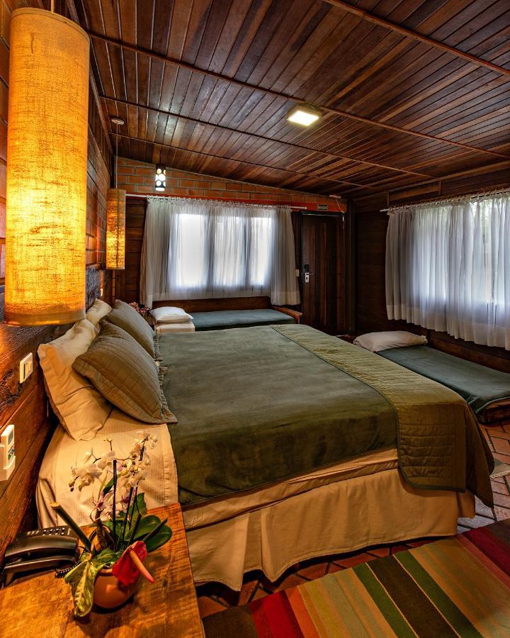Grajagan Surf Resort Ilha do Mel Room photo