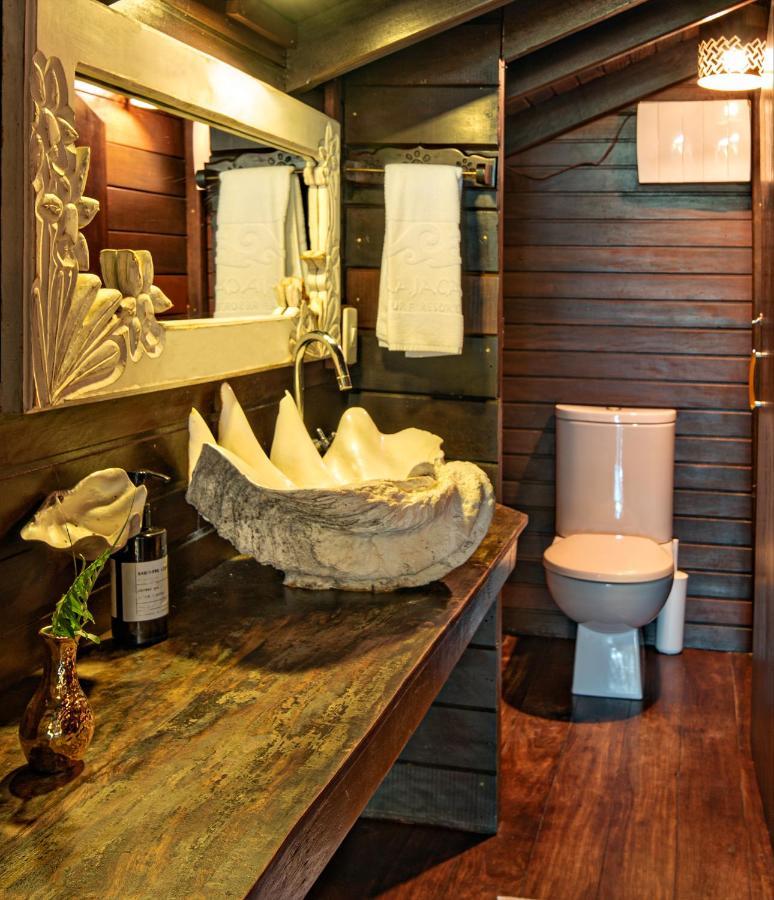 Grajagan Surf Resort Ilha do Mel Exterior photo