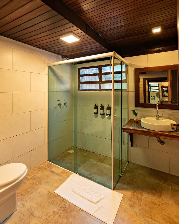 Grajagan Surf Resort Ilha do Mel Exterior photo
